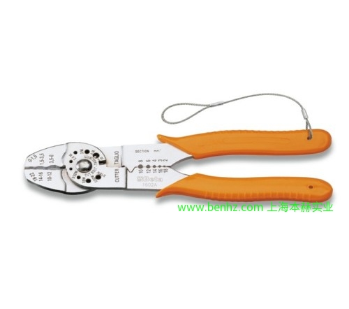 意大利Beta 百塔工具 93HS 21X22-防坠落，双梅花扳手 900E-HS/55-1/4 防坠落，双向棘轮扳手 防坠落，90°弯嘴卡簧钳 防坠落，工业级水泵钳防坠落,锯齿口大力钳 防坠落,工业级斜口钳 1128BAX-HS-防坠落,电工剪 防坠落,工业级电工电缆剪 防坠落,工业级尖嘴钳 1602AHS-防坠落,绝缘端子压接钳 防坠落,公制塞尺